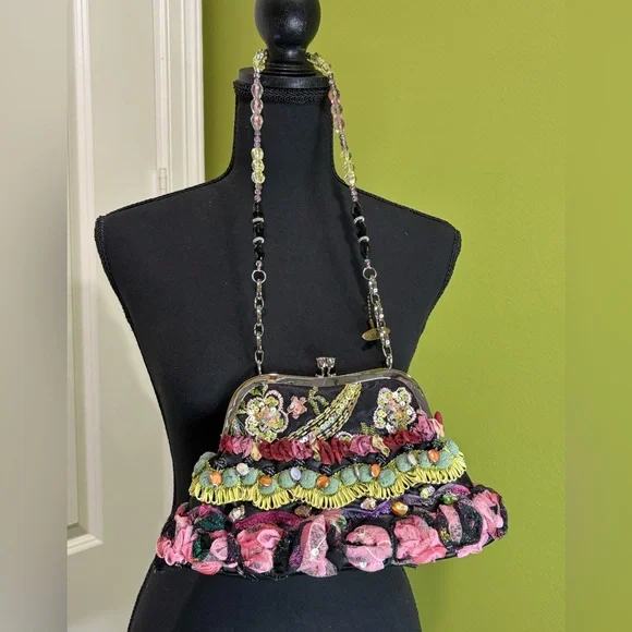 Mary Frances Black Satin Beaded Appliquéd Kisslock Shoulder Bag - Picture 2 of 12